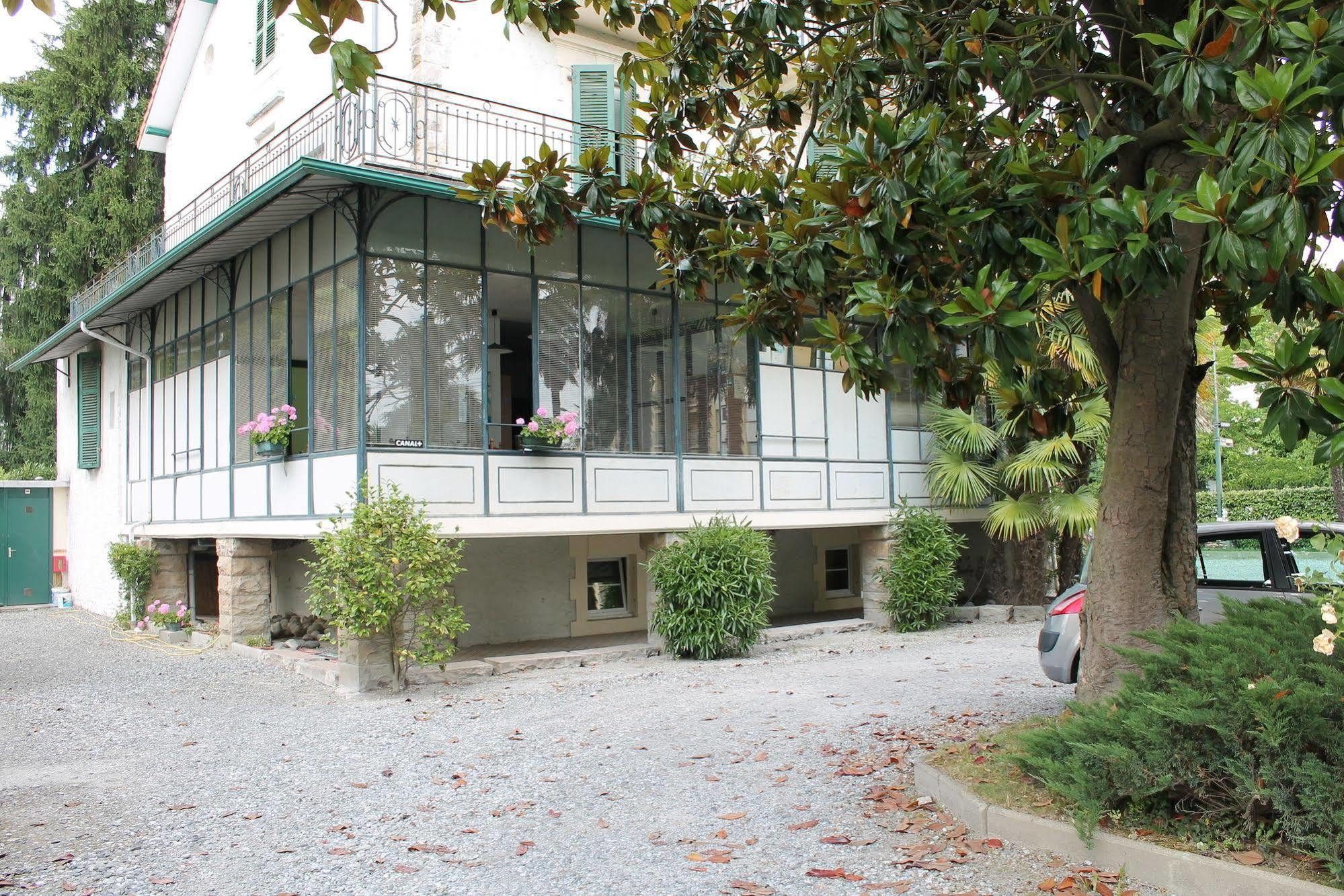 Hôtel Montilleul Pau Extérieur photo